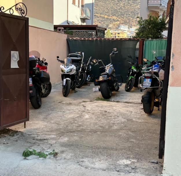Sa Marina Bed and Breakfast La Caletta Εξωτερικό φωτογραφία
